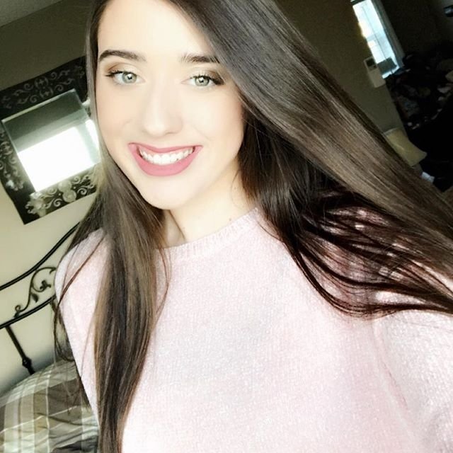 callm3babe from Southend-on-Sea,United Kingdom